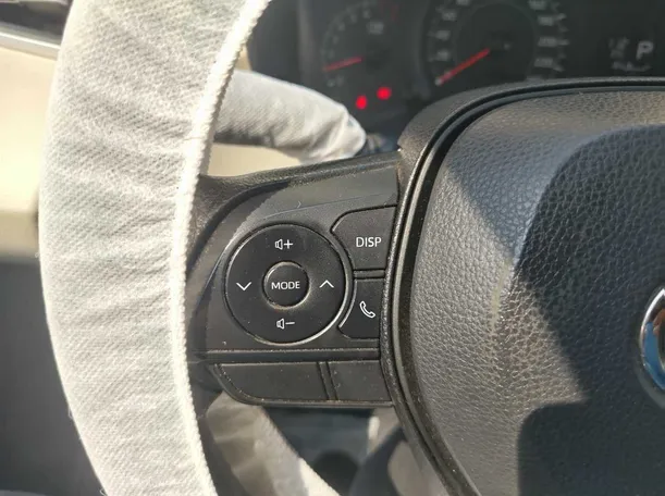 Car image 33