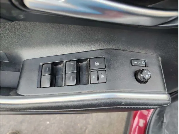 Car image 39