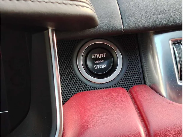 Car image 35