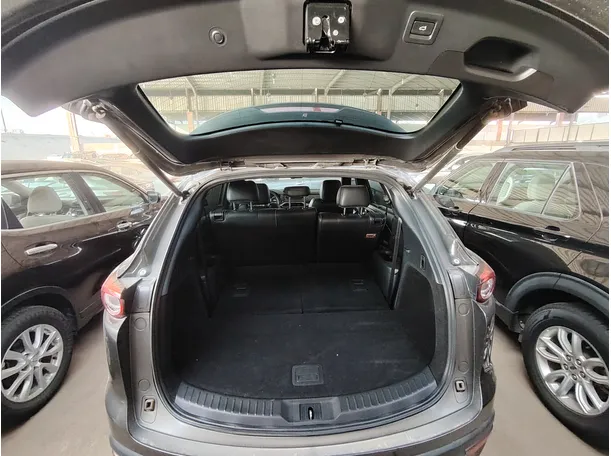 Car image 33