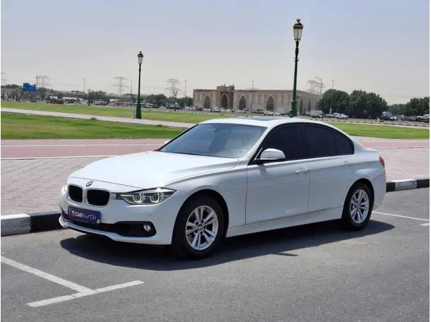 2018 BMW 318 in Sharjah