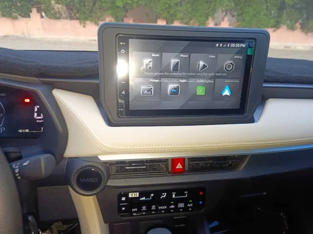 Car image 21