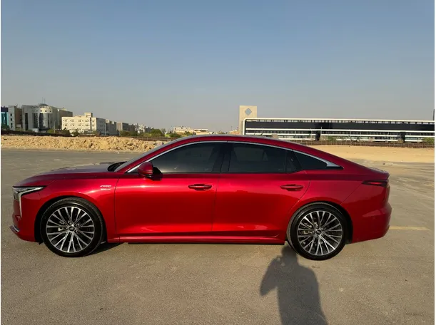 Car image 8