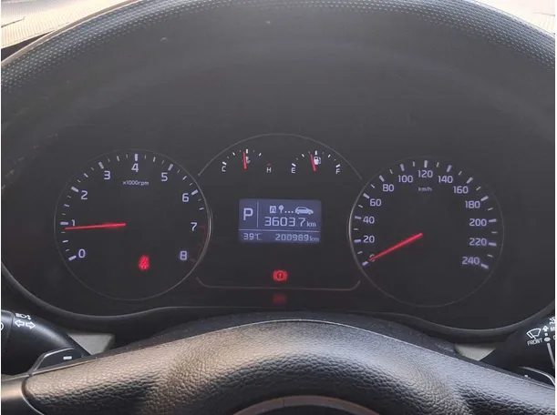 Car image 20