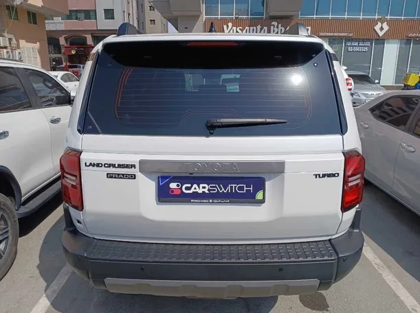 Car image 6