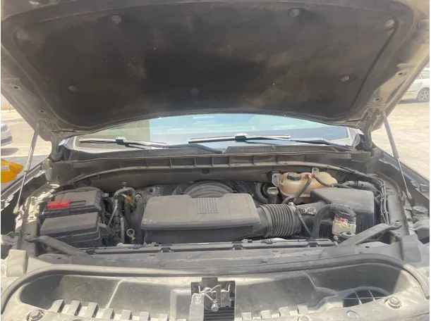 Car image 25