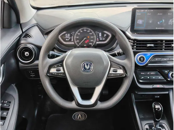 Car image 23