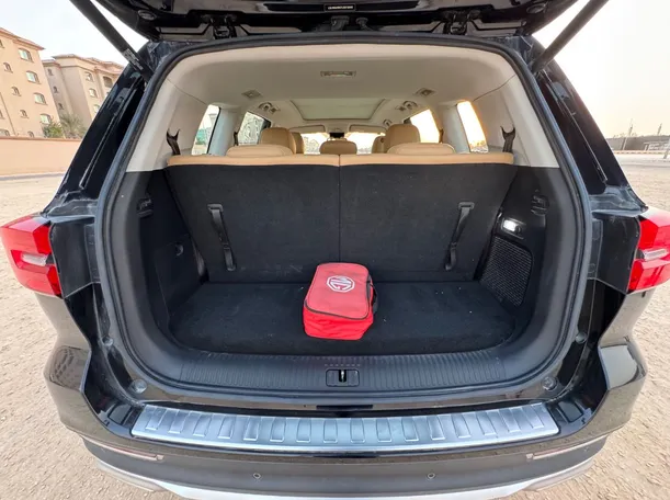 Car image 22
