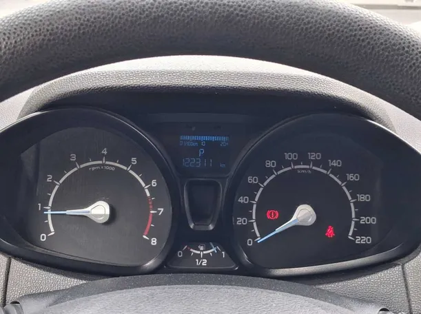 Car image 20