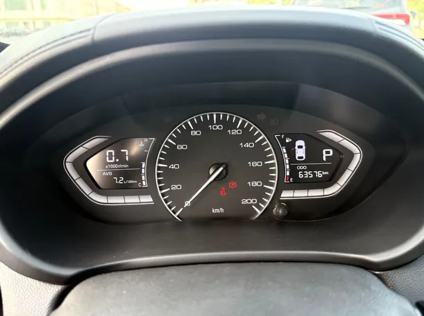 Car image 23