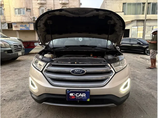 Car image 25