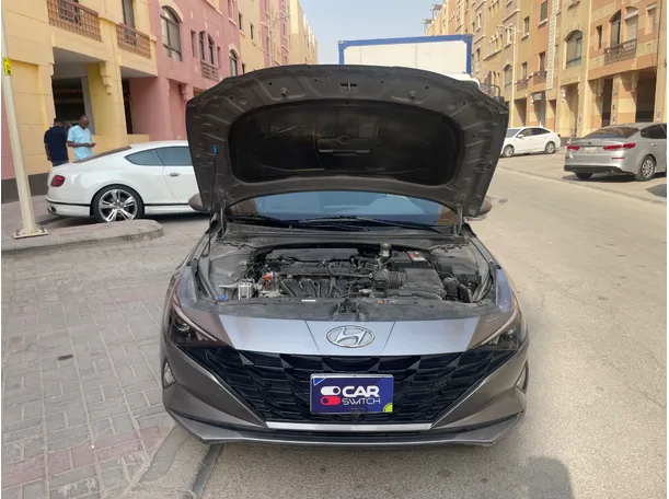 Car image 24