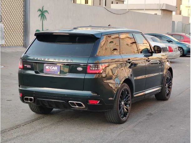 Car image 5