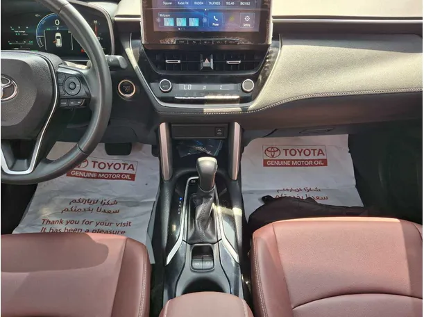 Car image 16