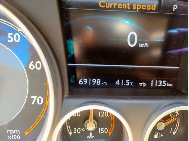 Car image 29