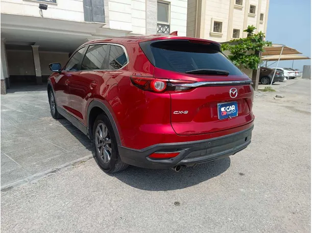Car image 7