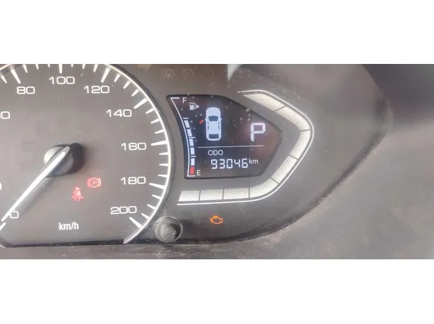 Car image 23