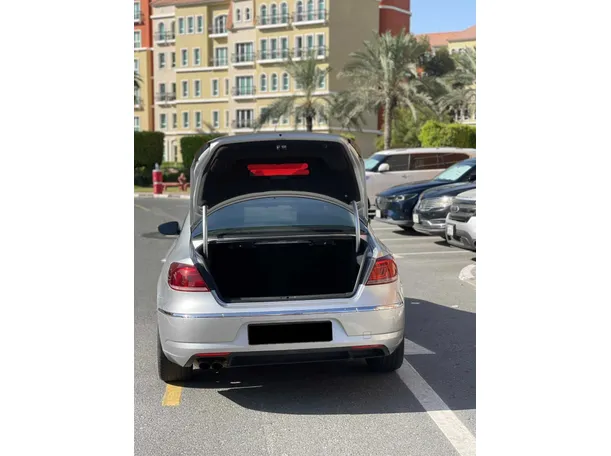Car image 21