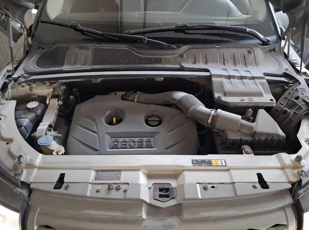 Car image 21