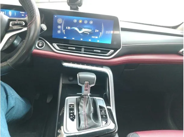 Car image 23