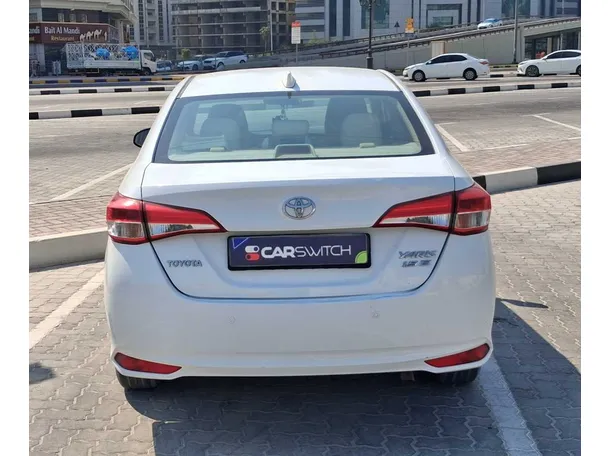 Car image 6