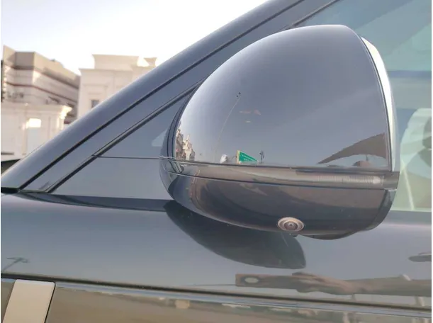 Car image 27