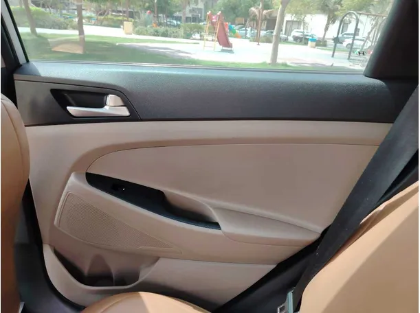 Car image 41