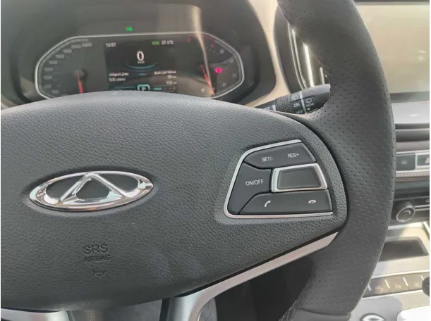 Car image 40