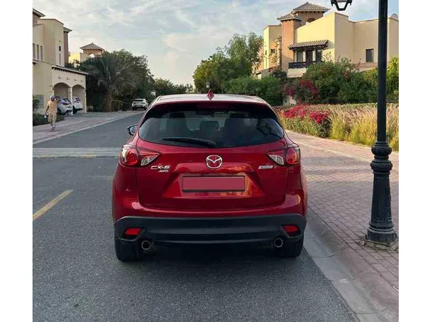 Car image 4