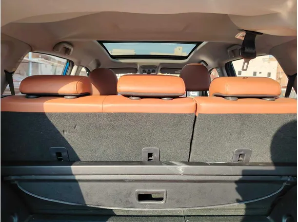 Car image 31