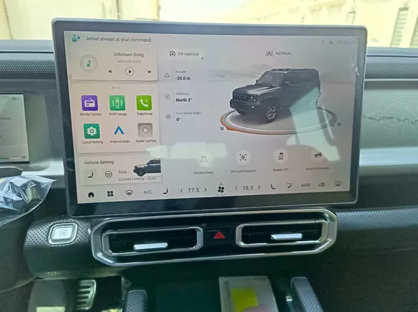 Car image 28