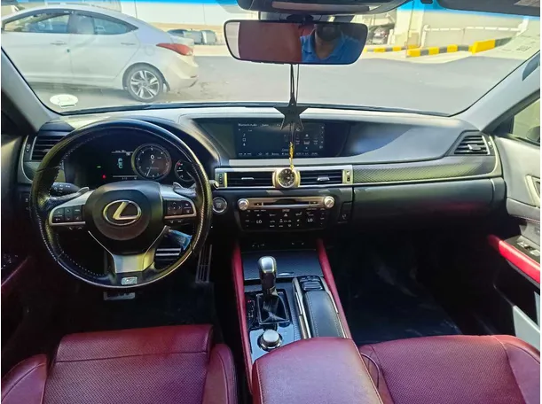 Car image 22