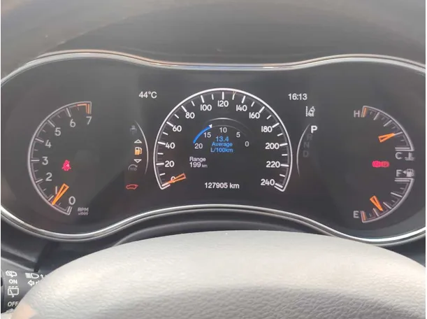 Car image 23