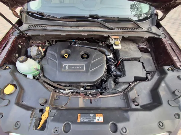 Car image 20