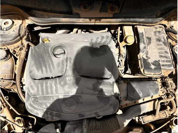 Car image 27