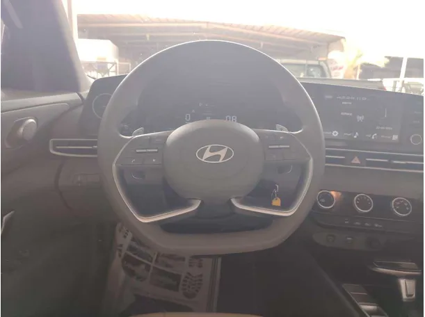 Car image 22