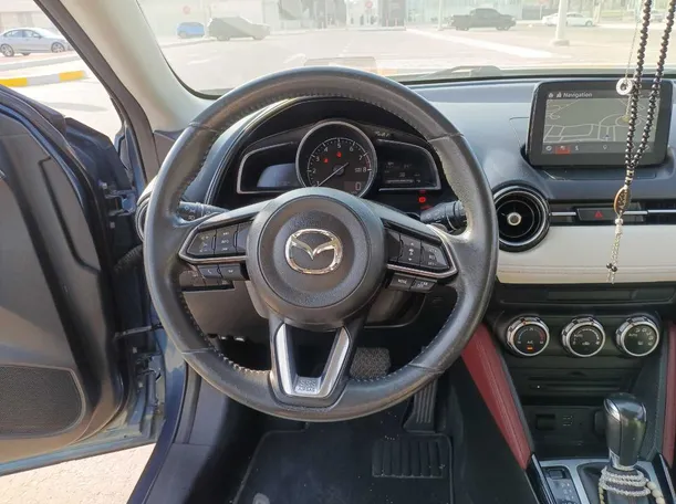 Car image 17