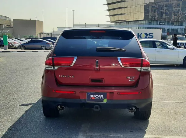 Car image 6
