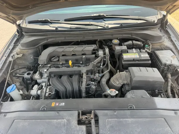 Car image 21