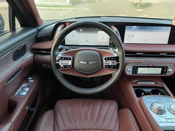 Car image 21