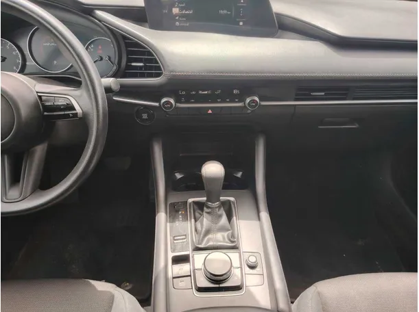 Car image 22