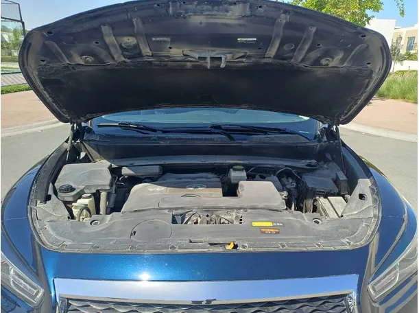 Car image 27