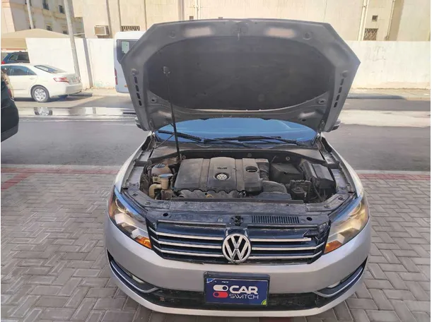 Car image 36