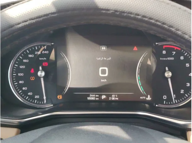 Car image 24