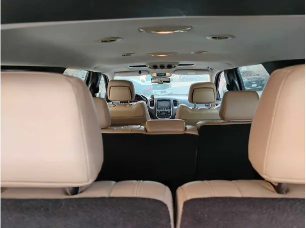 Car image 30