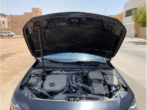 Car image 26