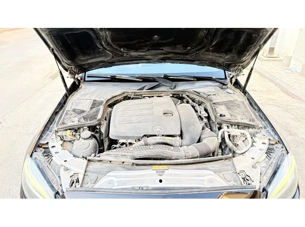 Car image 24