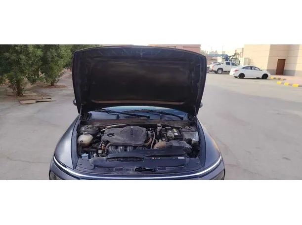 Car image 33