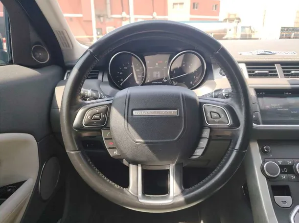 Car image 22