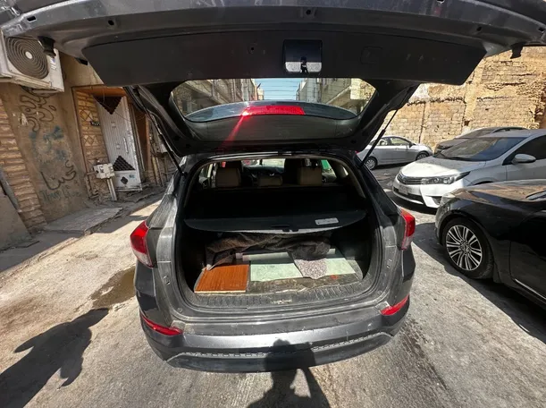 Car image 22